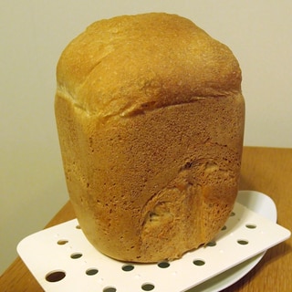 お水の代わりにほうじ茶＋ミルクで作る食パン(HB)